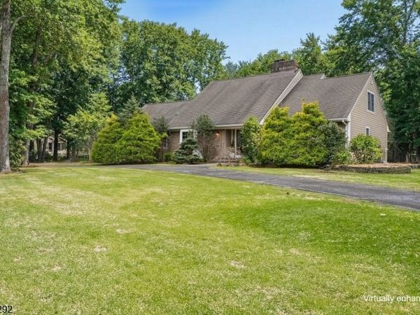 80 Shawnee Path, Long Hill, NJ 07946