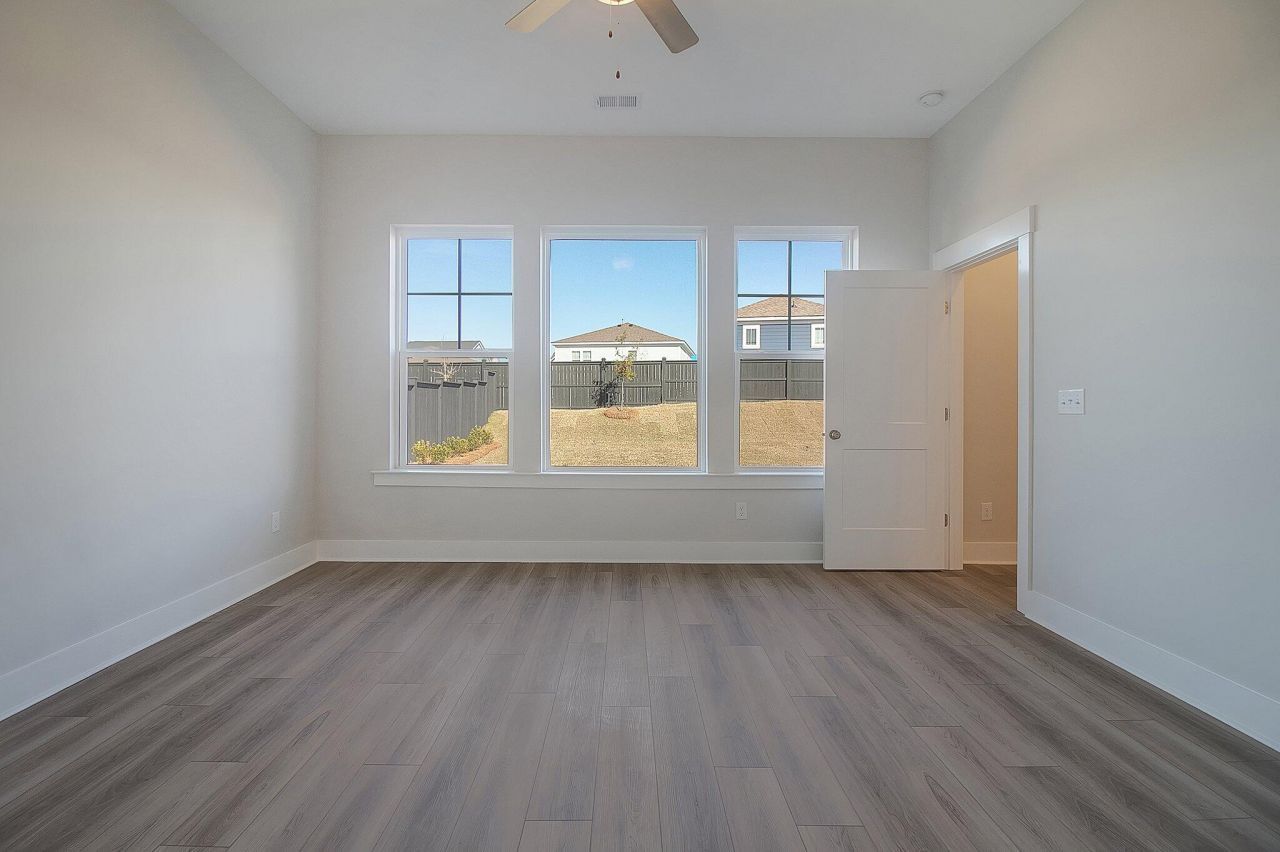 436 Brightside Trail Photo 16