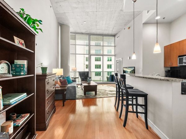 44 Peachtree Place NW, Unit 525, Atlanta, GA 30309