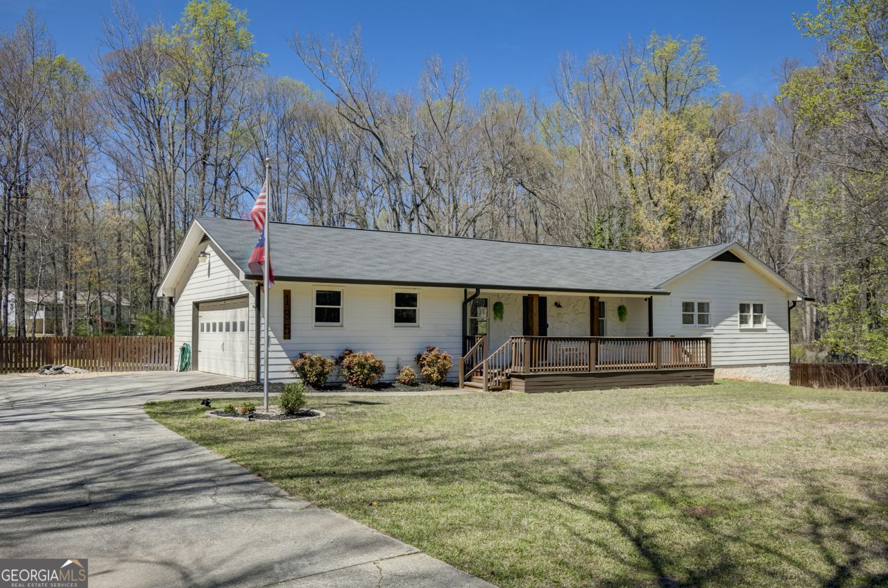 135 Bunny Lane, Fayetteville, GA 30215 Main Photo