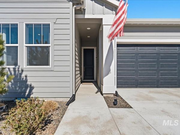 8572 W Lilburn, Star, ID 83669