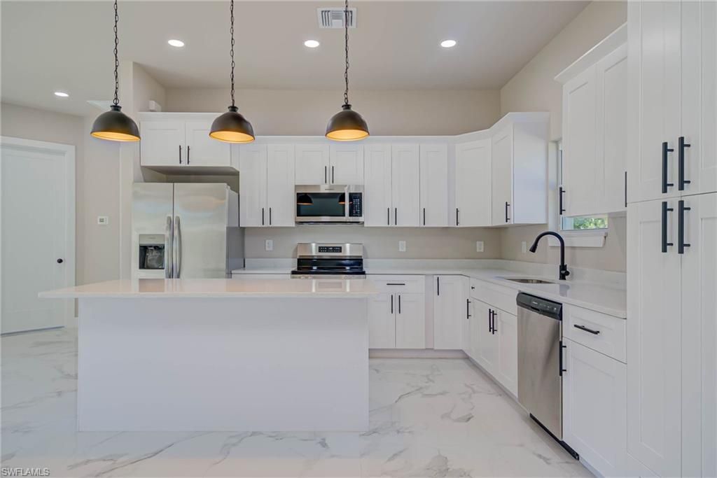 2023 Robert Ave , Alva, FL 33920 Photo