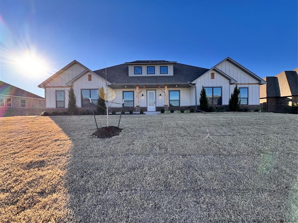 10140 NW 100th Street, Yukon, OK 73099 Main Photo