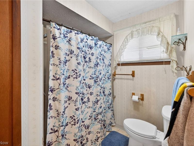 4404 Florida Street , Perry, OH 44081 Photo 17