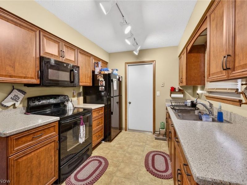 4404 Florida Street , Perry, OH 44081 Photo 7