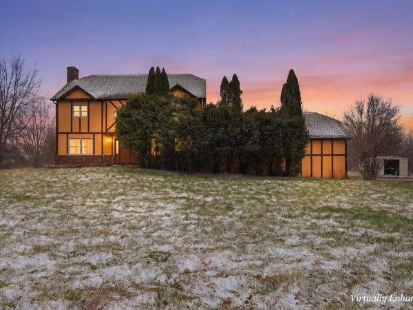 4111 Dixon Road SW, Pataskala, OH 43062