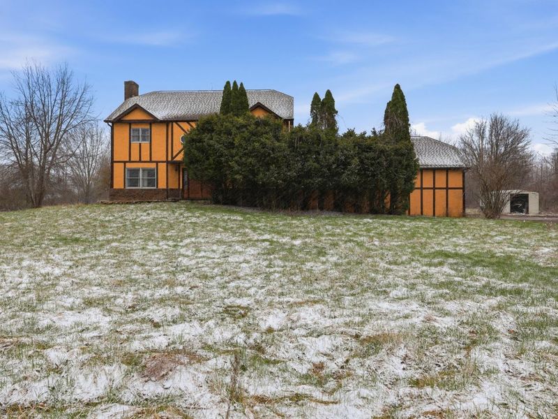 4111 Dixon Road SW, Pataskala, OH 43062 Photo 2