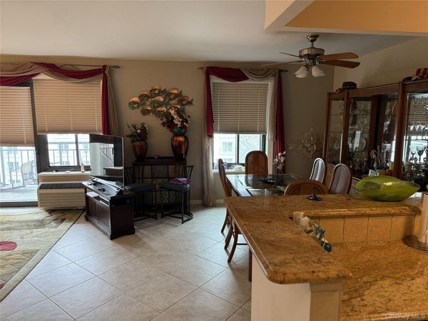 100 W Broadway , Unit 6L, Long Beach, NY 11561