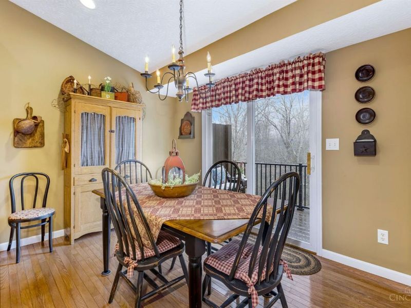 2344 Castle Pines Court, Hamilton, OH 45013 Photo 13