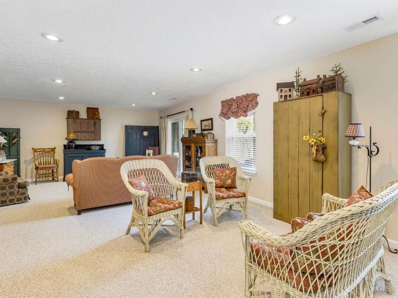 2344 Castle Pines Court, Hamilton, OH 45013 Photo 22