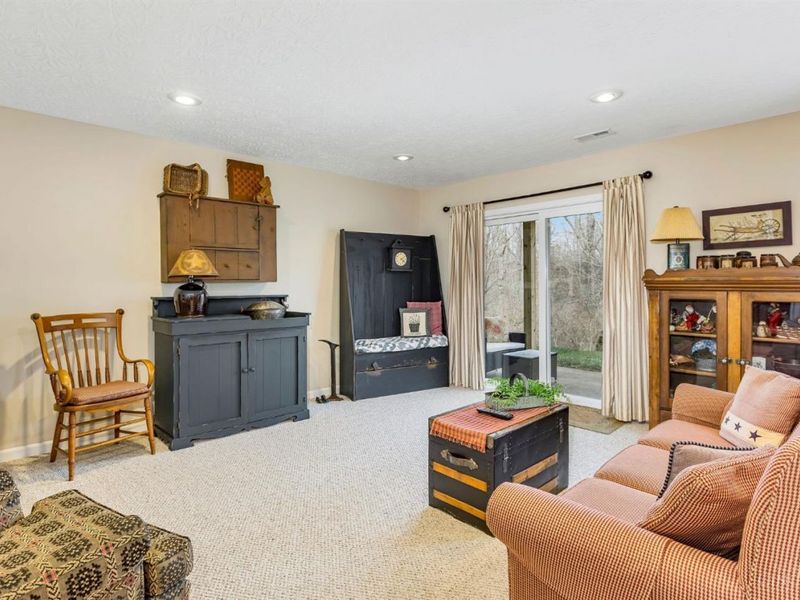 2344 Castle Pines Court, Hamilton, OH 45013 Photo 24