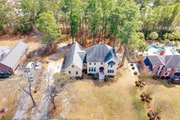 701 Kinlock Court  photo 4