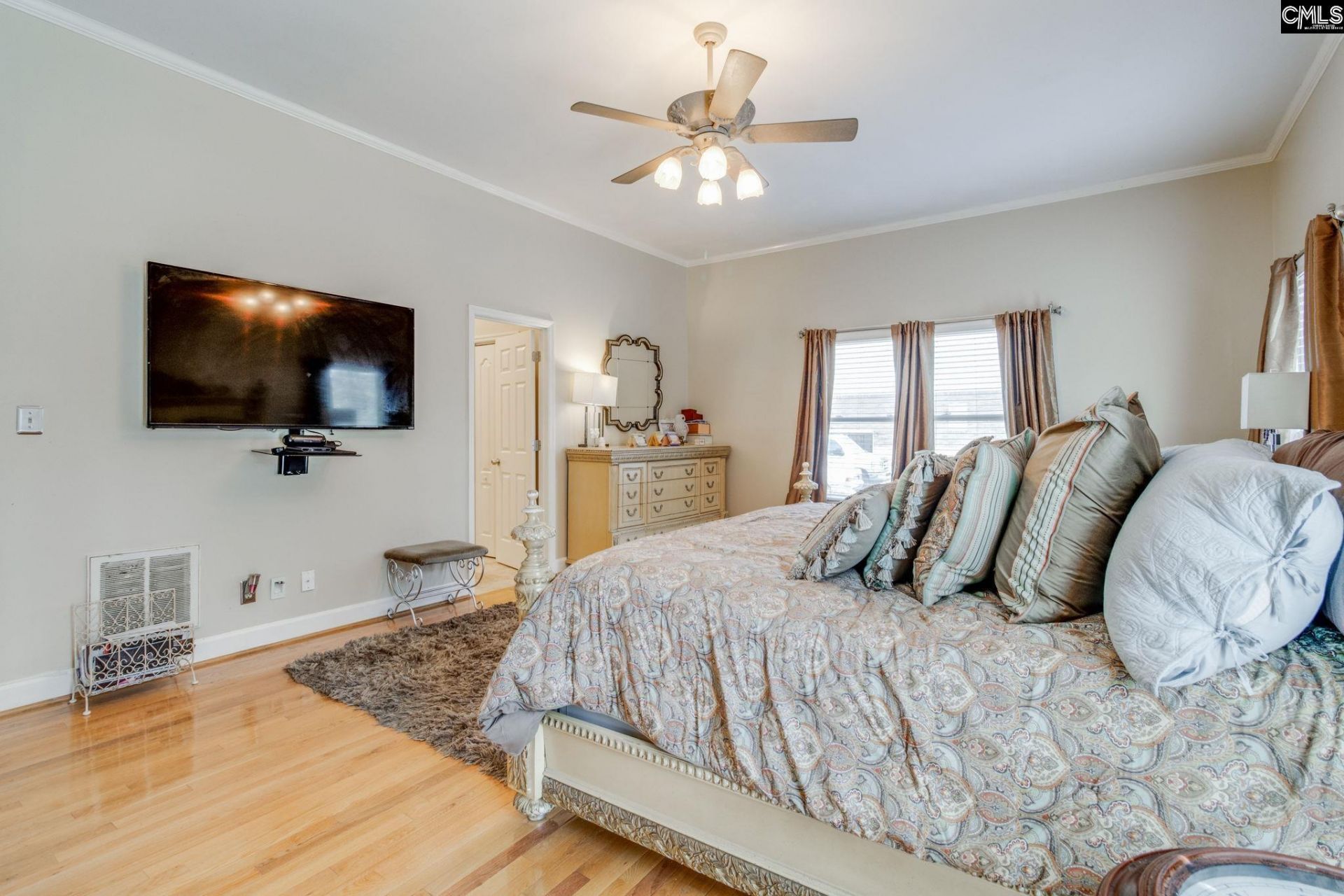 701 Kinlock Court Photo 20