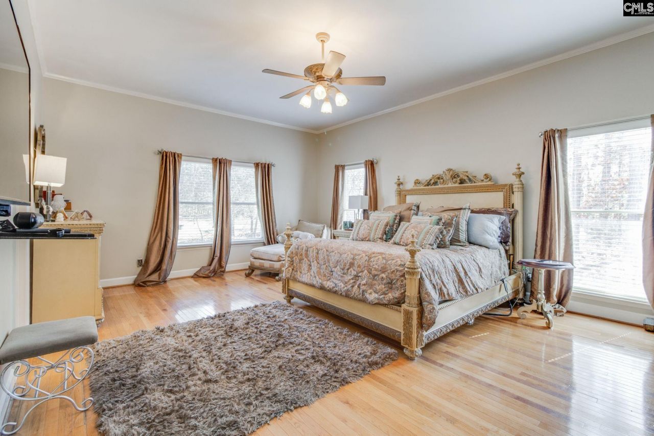 701 Kinlock Court  Photo 21