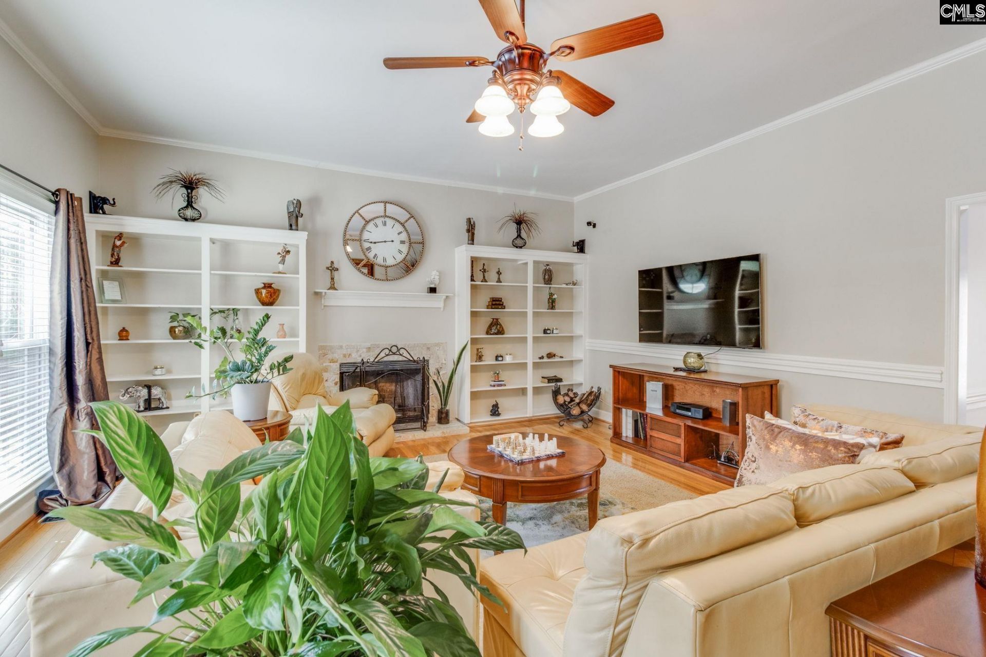 701 Kinlock Court Photo 4