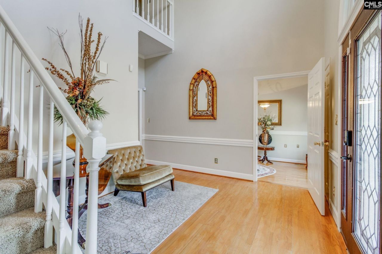 701 Kinlock Court  Photo 6