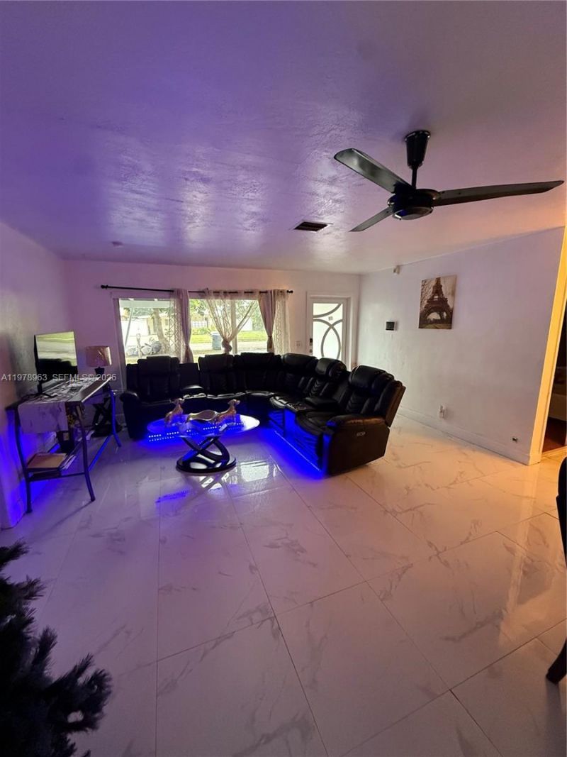 710 N 66th Ter , Hollywood, FL 33024 Photo