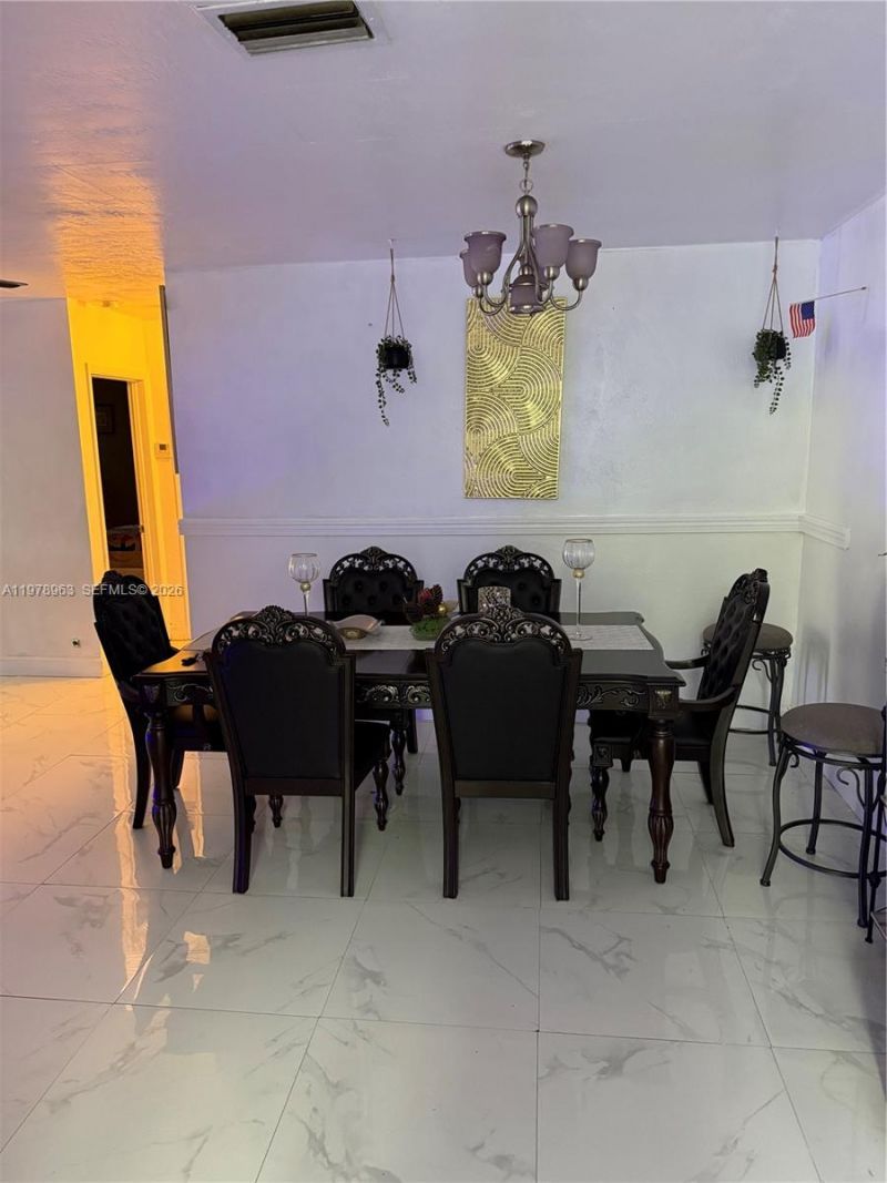 710 N 66th Ter , Hollywood, FL 33024 Photo