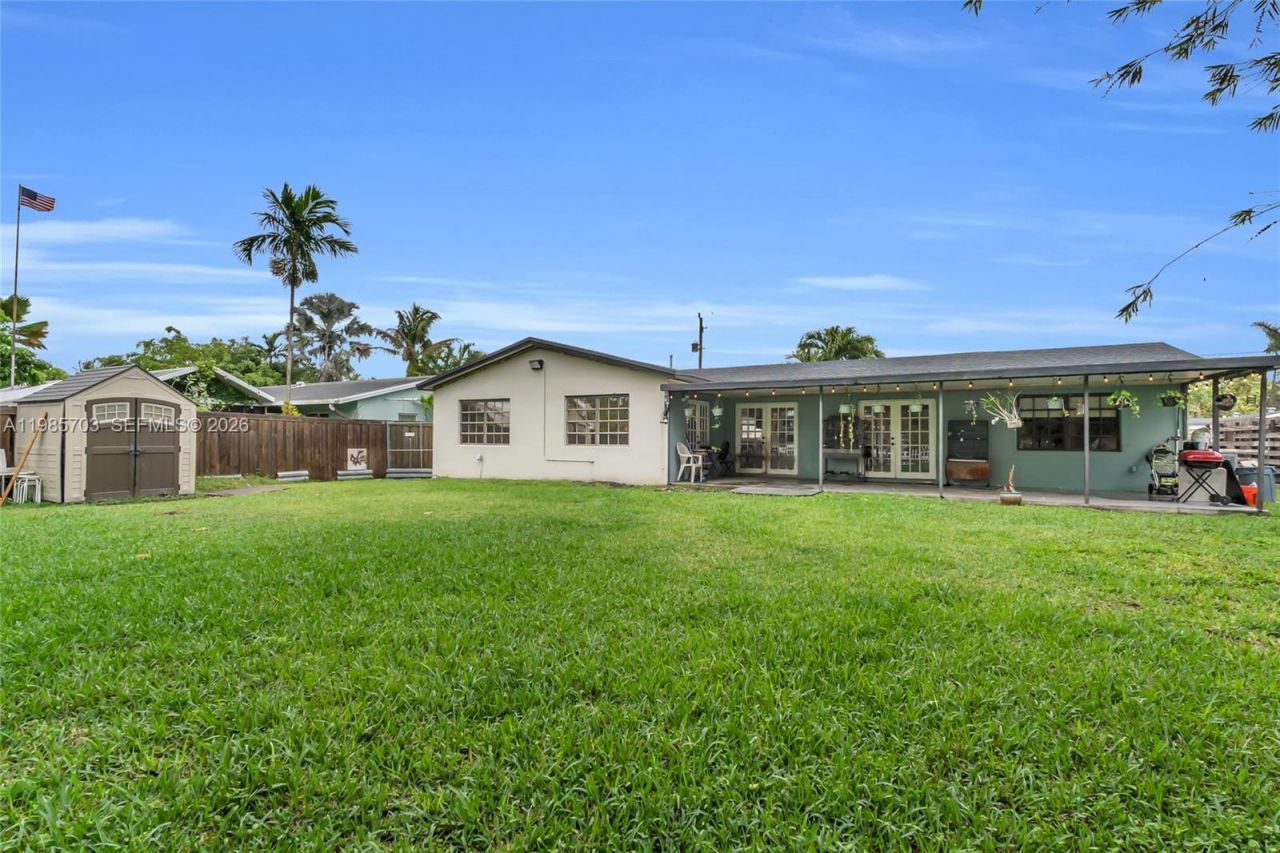 19030 Bel Aire Dr , Cutler Bay, FL 33157 Photo