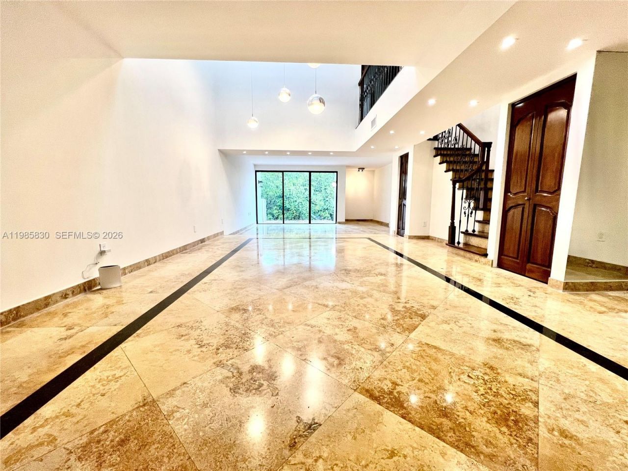 245 Poinciana Island Dr , Unit 505, Sunny Isles Beach, FL 33160 Photo