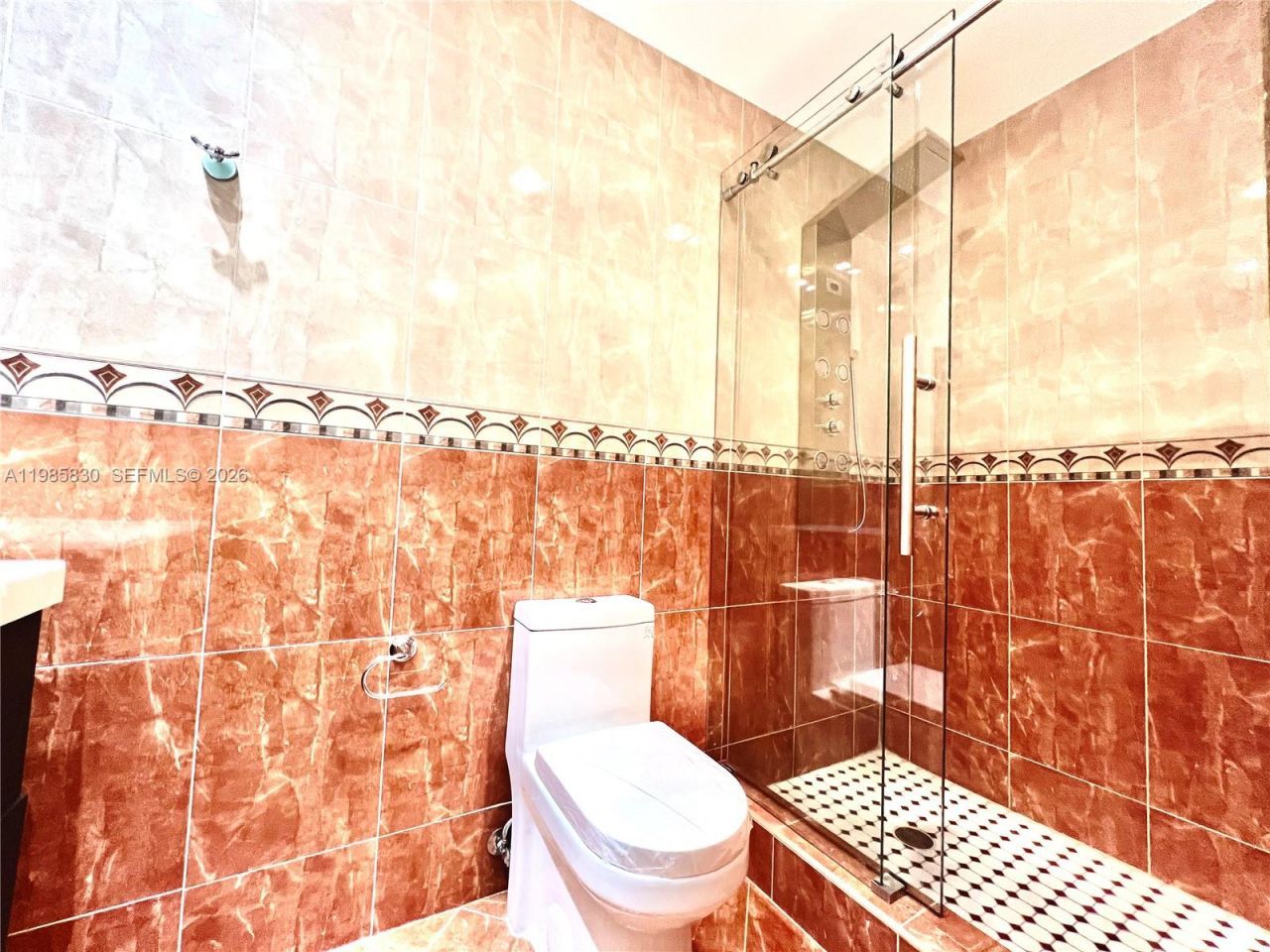 245 Poinciana Island Dr , Unit 505, Sunny Isles Beach, FL 33160 Photo