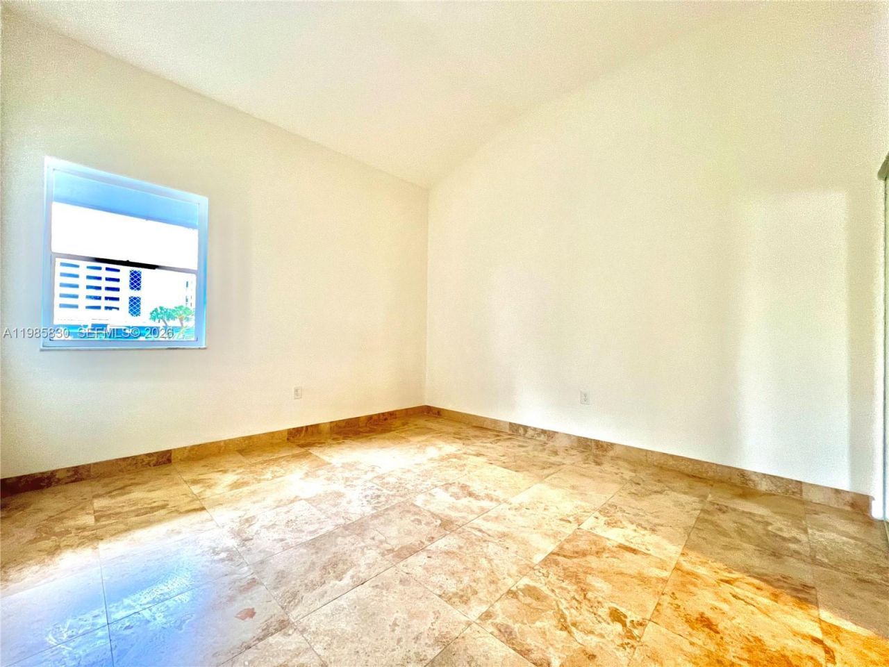 245 Poinciana Island Dr , Unit 505, Sunny Isles Beach, FL 33160 Photo