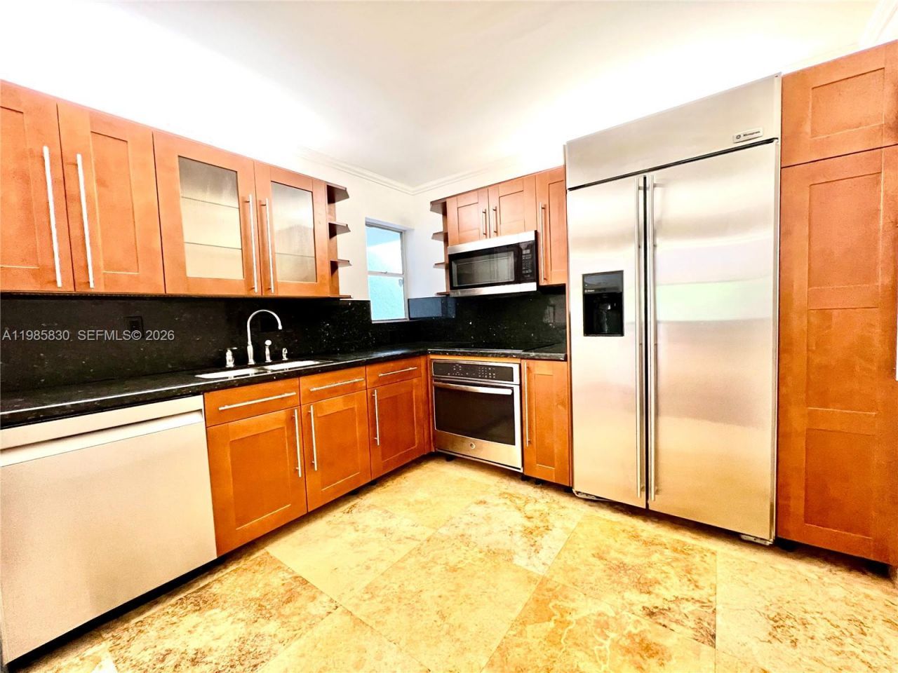 245 Poinciana Island Dr , Unit 505, Sunny Isles Beach, FL 33160 Photo