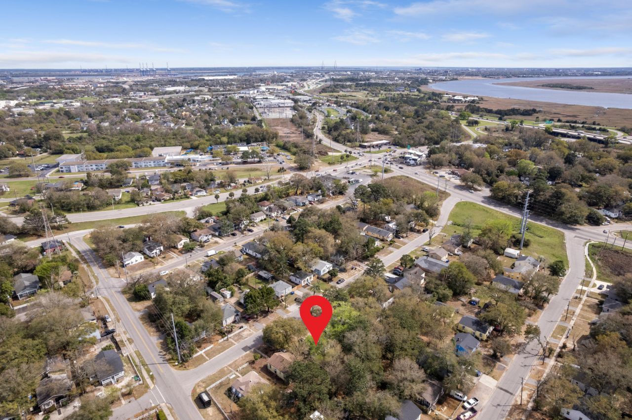 2226 Suffolk Street Photo 16