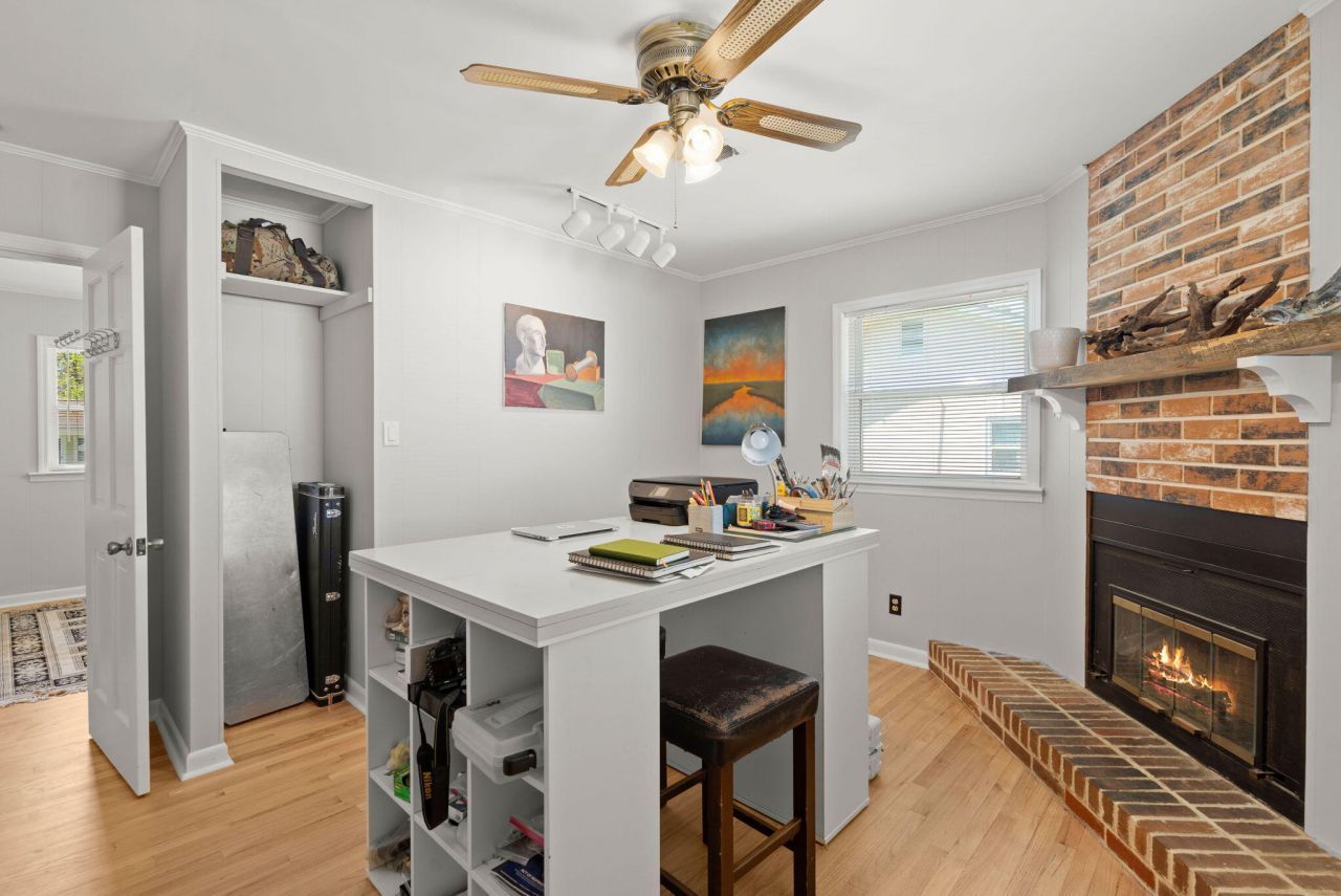 2444 Lantern Street Photo 13