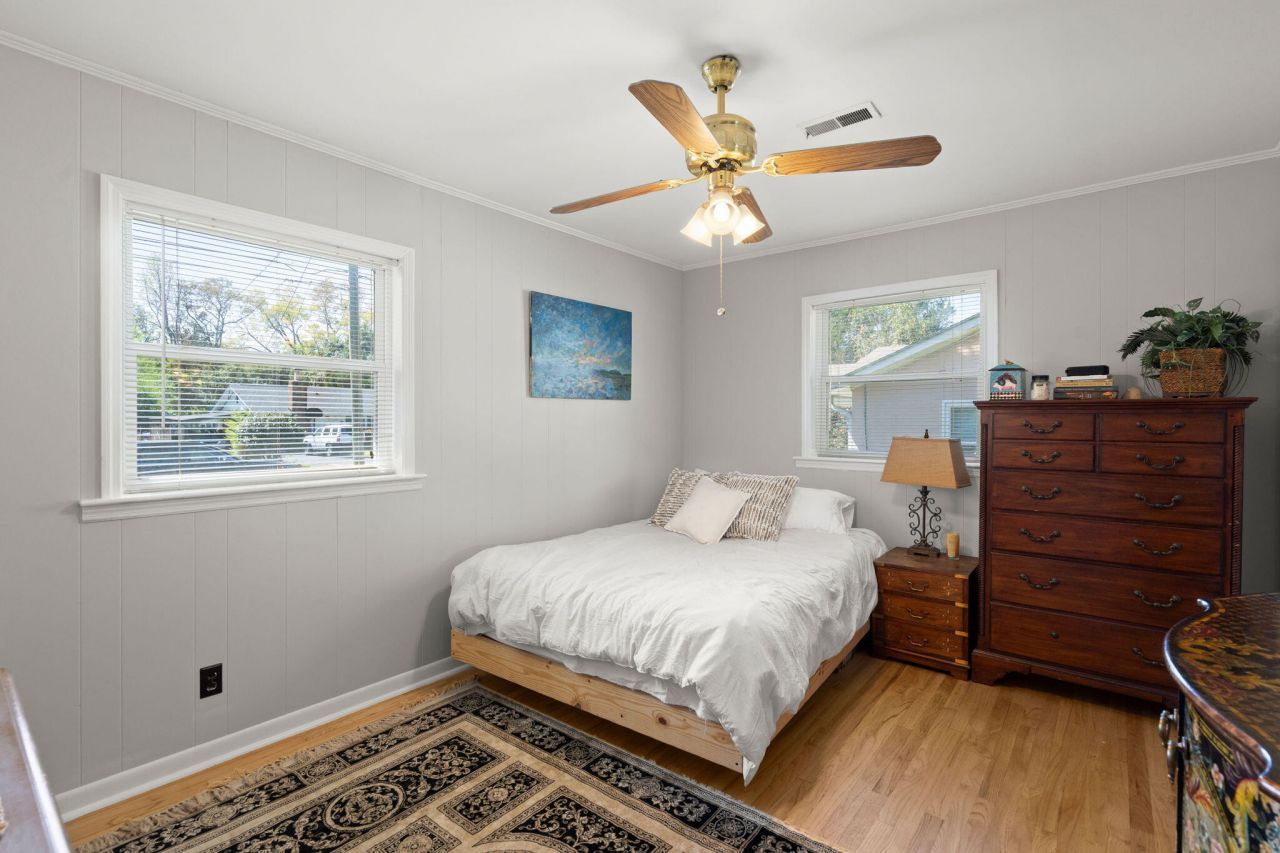 2444 Lantern Street Photo 14