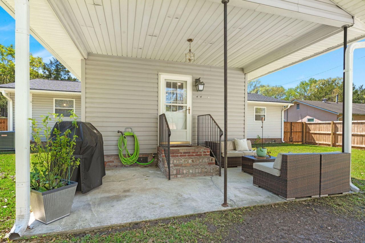 2444 Lantern Street Photo 30