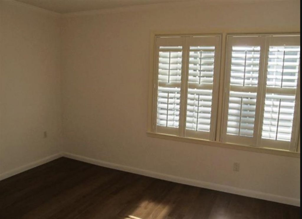 401 77th Ave. N  Photo 17