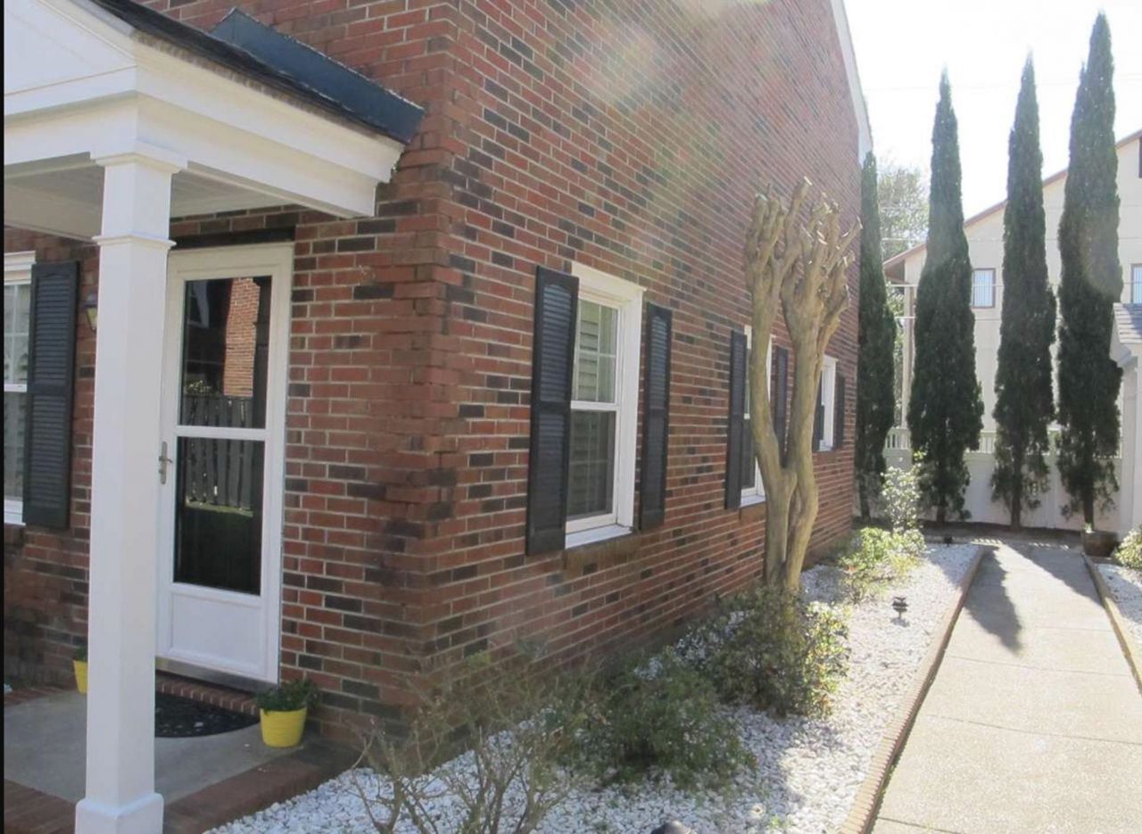 401 77th Ave. N  Photo 23