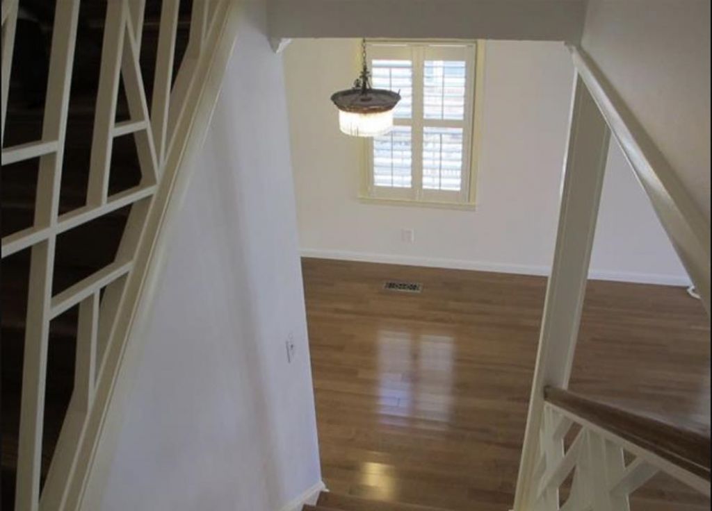 401 77th Ave. N  Photo 8