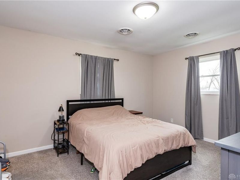 8677 Oriole Drive, Franklin, OH 45005 Photo 15