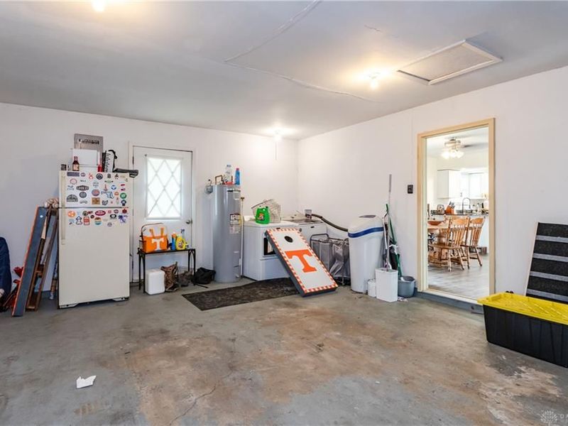 8677 Oriole Drive, Franklin, OH 45005 Photo 28