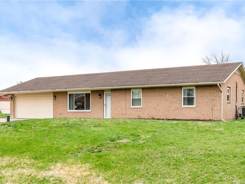 8677 Oriole Drive, Franklin, OH 45005 Photo 3