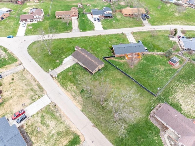 8677 Oriole Drive, Franklin, OH 45005 Photo 34