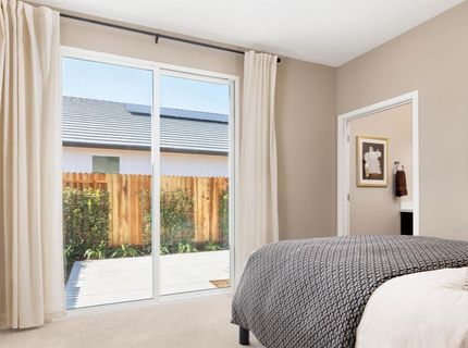 7851 Rivermeadow Way, Sacramento, CA 95832 Photo