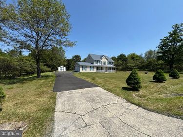 2005 PALISADES DRIVE, BLAKESLEE, PA 18610