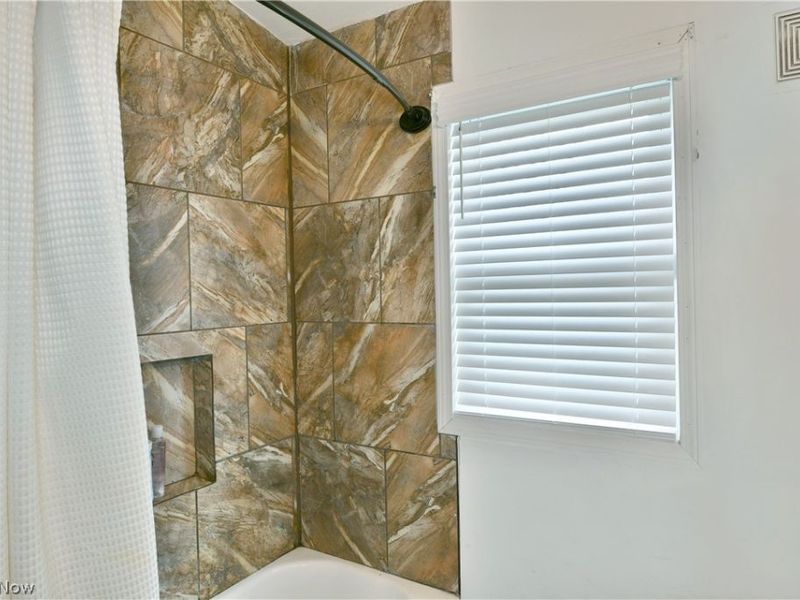 2401 Stewart Drive NW, Warren, OH 44485 Photo 37