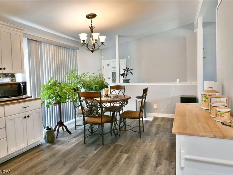 2401 Stewart Drive NW, Warren, OH 44485 Photo 5