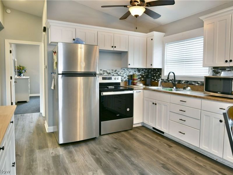 2401 Stewart Drive NW, Warren, OH 44485 Photo 7