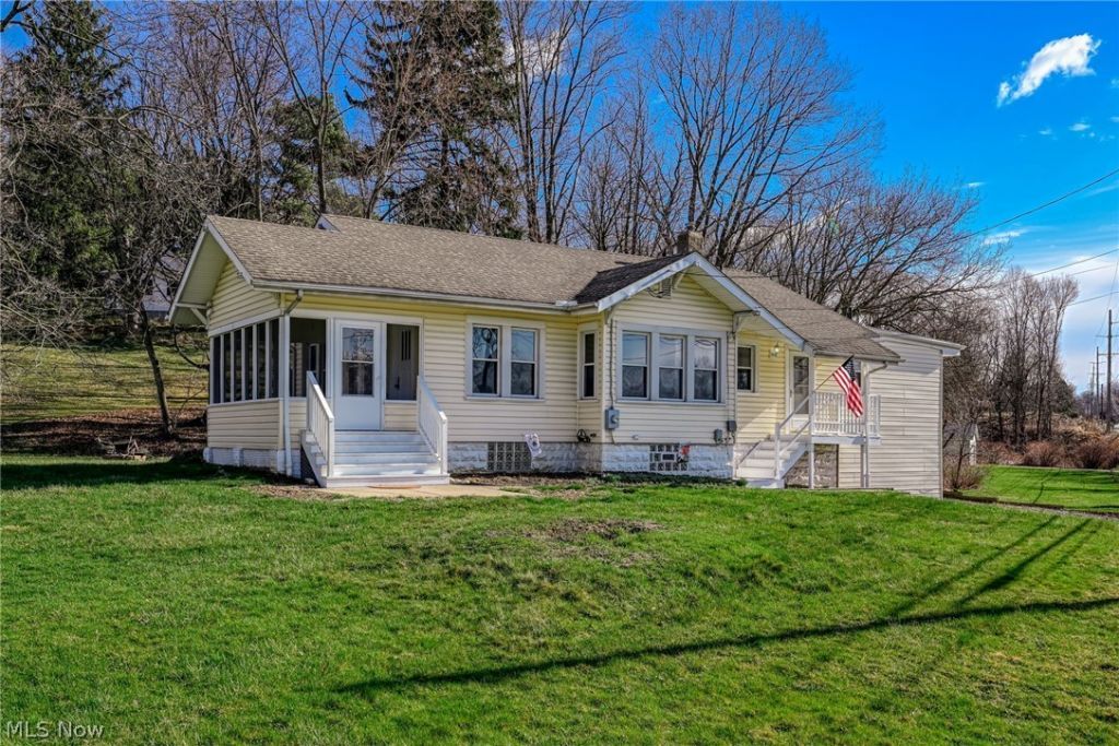 925 Springdale Road, Stow, OH 44224 Main Photo