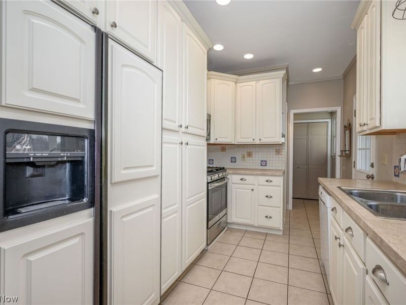 925 Springdale Road, Stow, OH 44224 Photo 11