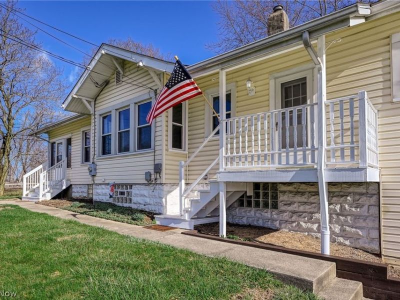 925 Springdale Road, Stow, OH 44224 Photo 2