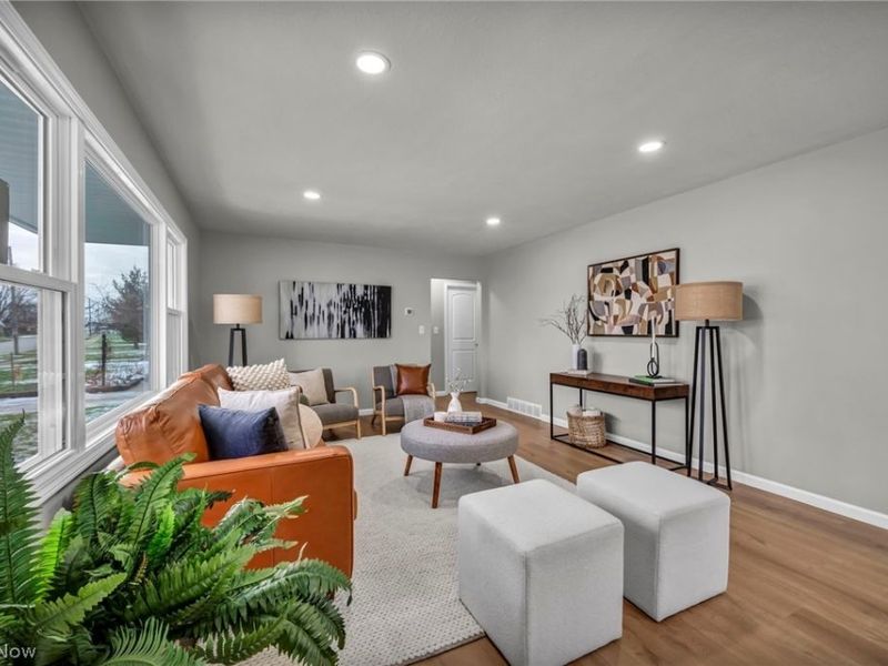 6108 Westerham Road, Mayfield Heights, OH 44124 Photo 10