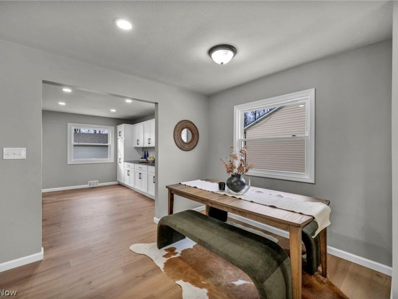 6108 Westerham Road, Mayfield Heights, OH 44124 Photo 11