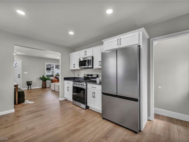 6108 Westerham Road, Mayfield Heights, OH 44124 Photo 17