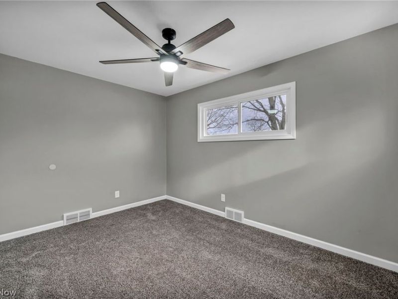 6108 Westerham Road, Mayfield Heights, OH 44124 Photo 22